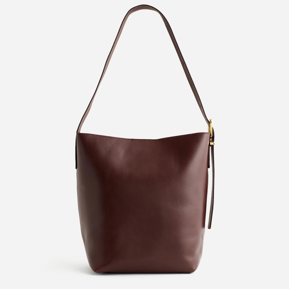 Beautiful mocha brown leather Madewell bucket bag!